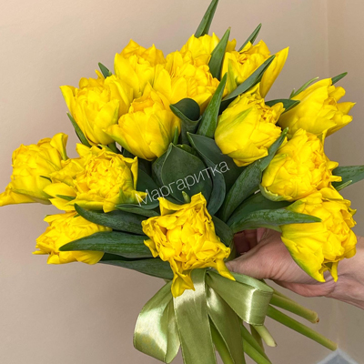 Желтый пионовидный 15шт
