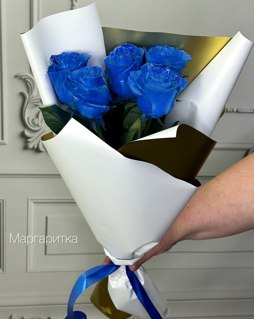 Синие розы для нее