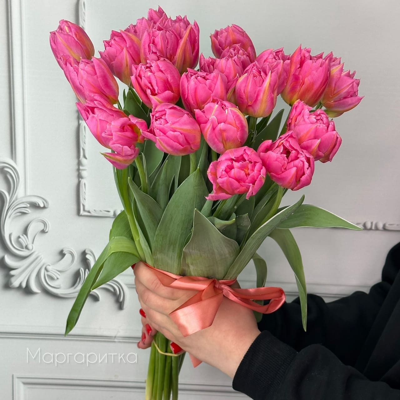 Малиновые пионовидные 19